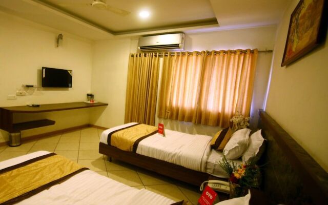 OYO 10943 Hotel Plus Corporate