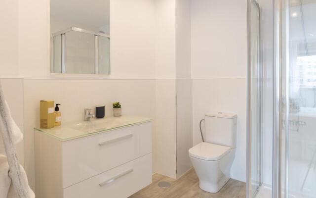 Urbe10 Angel Ganivet 2 Bedrooms Apartment