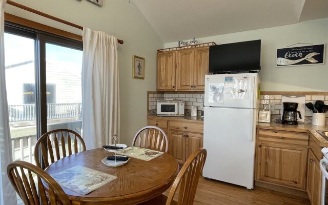 20 Ocean Odyssey Studio Bedroom Condo by RedAwning