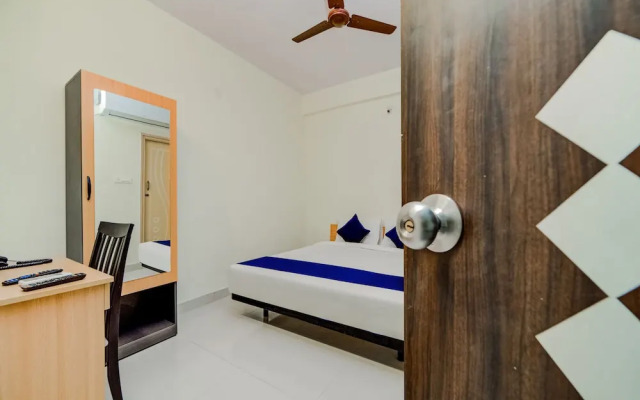 SilverKey Executive Stays 19907 Hafeezpet