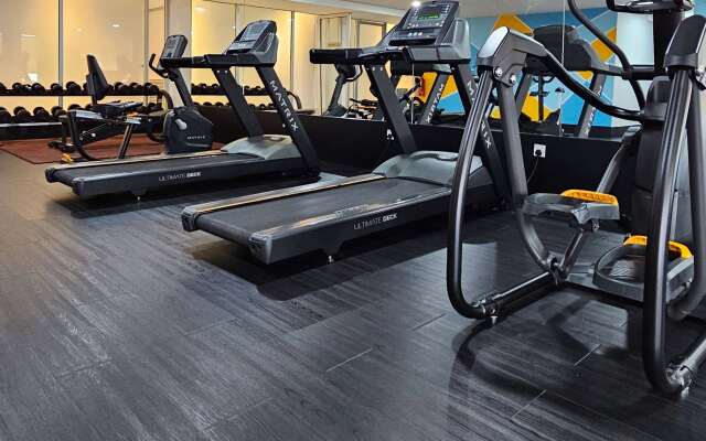 Days Hotel and Suites Fraser Business Park KL