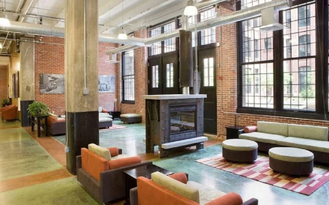 Global Luxury Suites at the Mill