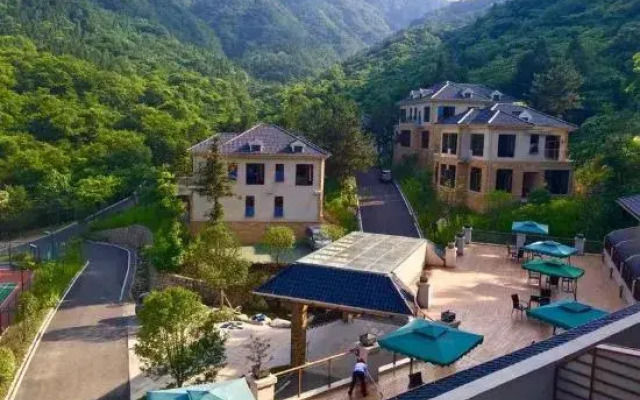 Tiantangzhai Holiday Hotel