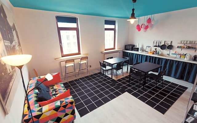 Hostel 37