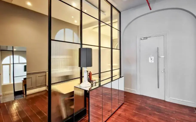 New York Style Apartment with the City Life!