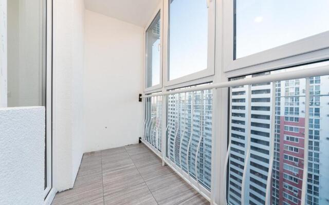Flatrent Drahomanova 2a