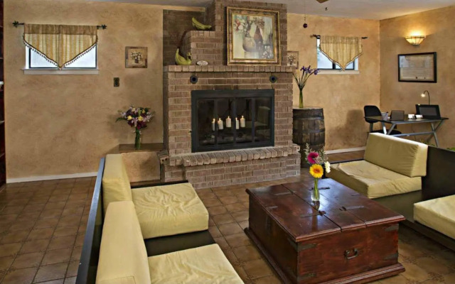 The Lakehouse Bed & Breakfast