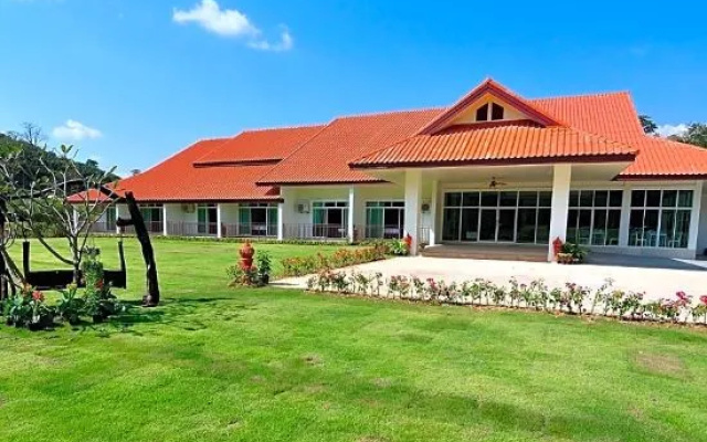 Kantika Resort