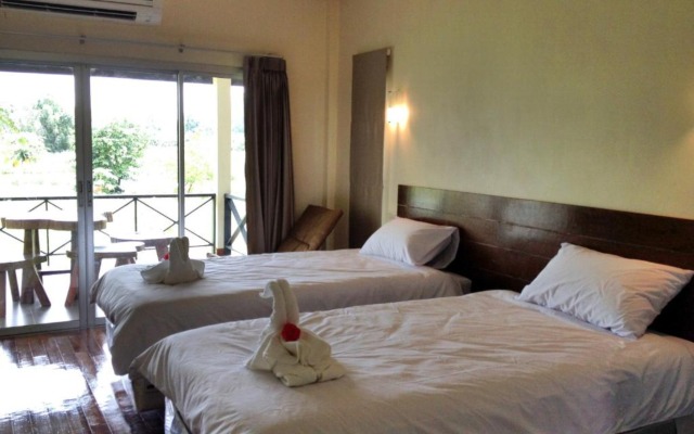 Be Fine Sabuy Hotel & Resort