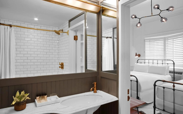 Life Hotel New York