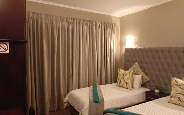 Bains Lodge