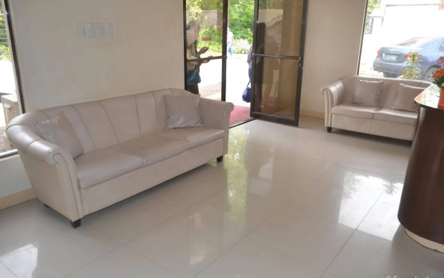 Luxor One Traveler's Inn Gensan