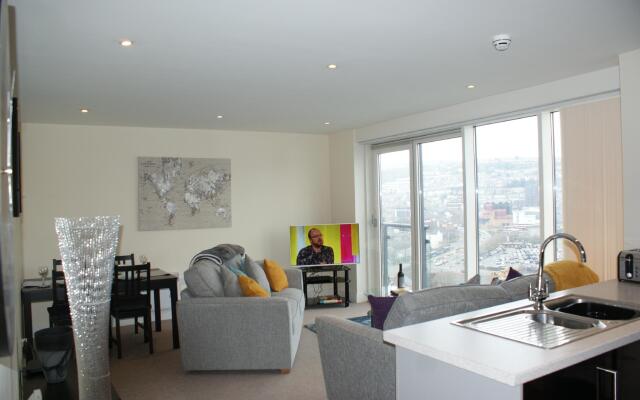 Coastal City Rooms – Waterfront