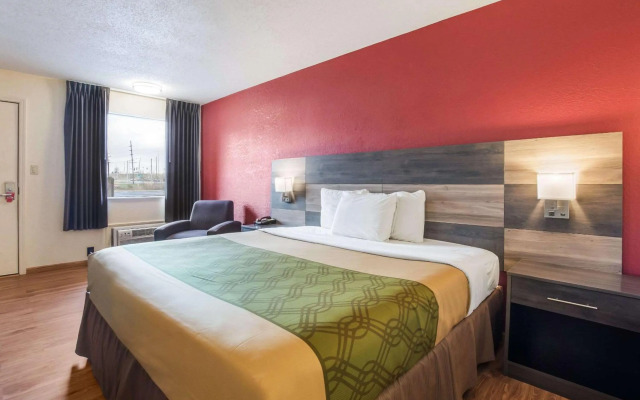 Econo Lodge Cloverdale