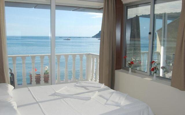Sun Hotel by En Vie Beach - Adults Only