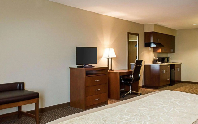 Comfort Inn & Suites Watford City
