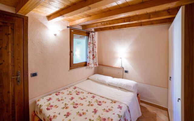 Borgo Alba Chiara 33849