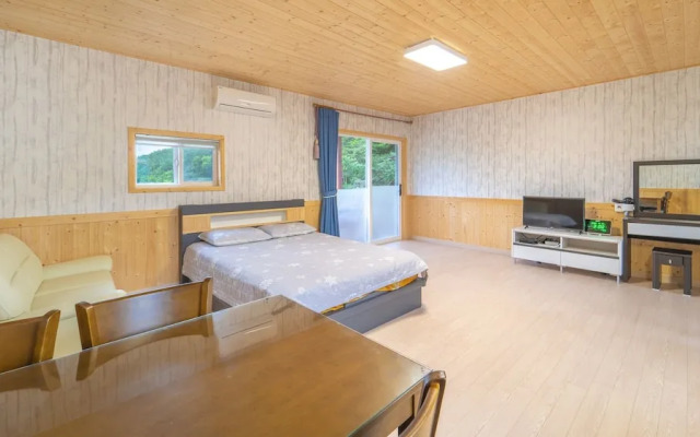 Samcheok Elroi Pension