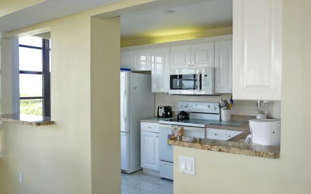 South Seas Tower 3-411