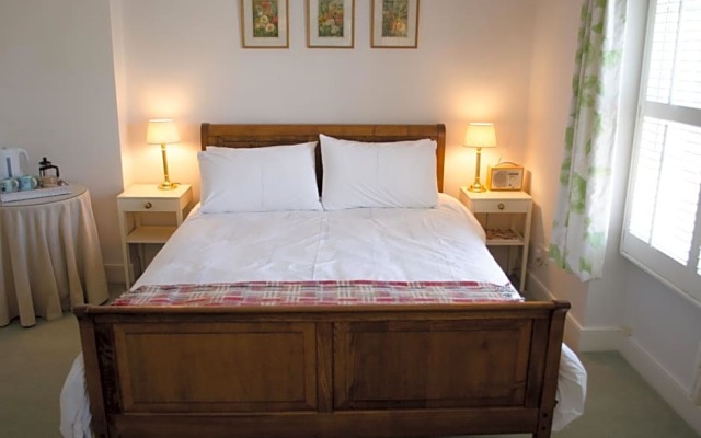 The Hollies Bed and Breakfast