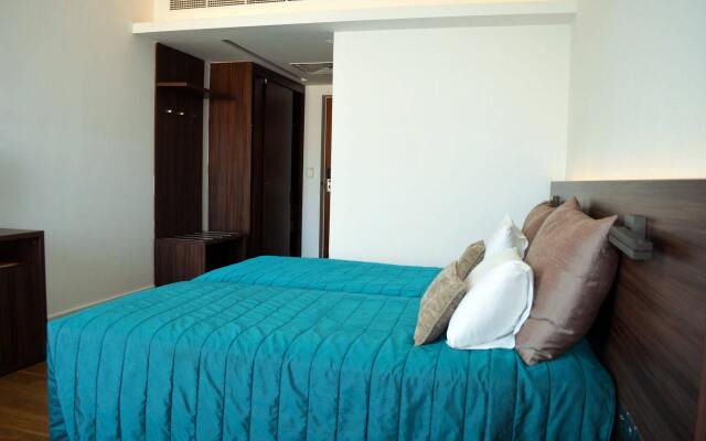 Sun Hall Hotel