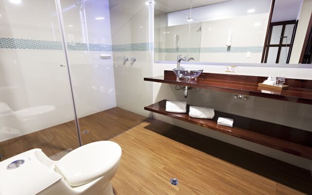 Loft Hotel