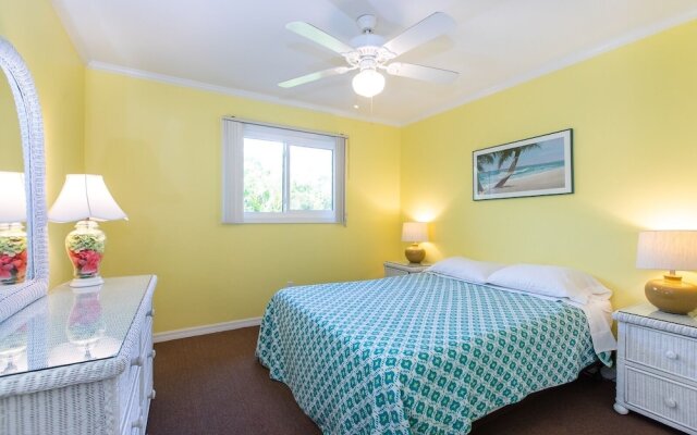 Driftwood #4 - Dog Friendly! Nightly Stays Allowed! 2 Bedroom Cottage