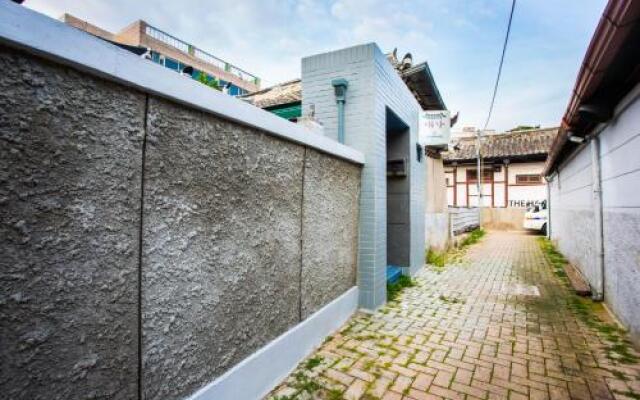 Aega Hanok Guesthouse