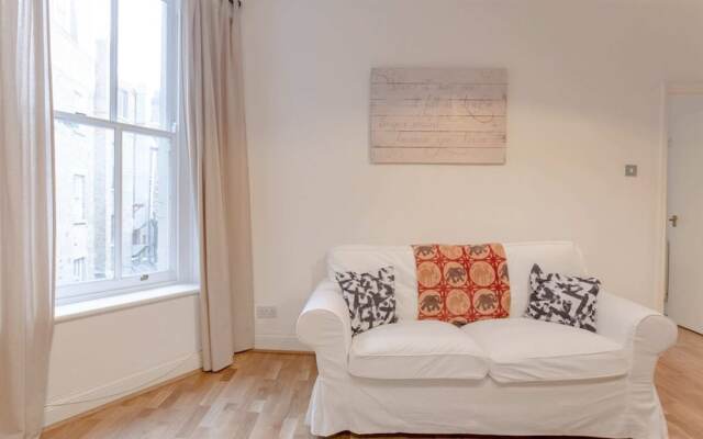 Charming Property in Clapham