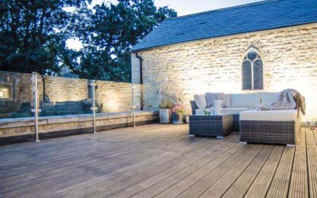 Scotney Place