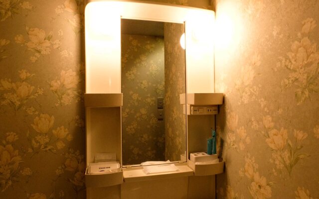 Hotel Ikebukuro Sauna & Capsule - Men Only Tokyo
