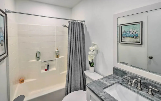 Peaceful Bullhead City Home w/ Patio & Pool!