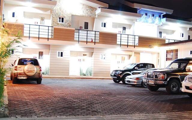 Rumi Apartelle Hotel