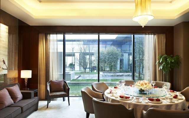 Four Points By Sheraton Langfang, Guan