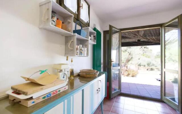 Alghero Villa Melissa per 6 persone con piscina e giardino