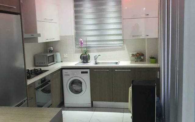 Immaculate 2-bed Apartment in Larnaca