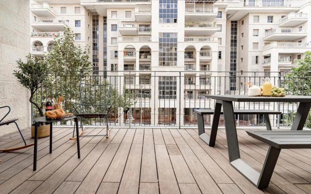 Designed 2BR with 2 bathroom, Terrace and Parking