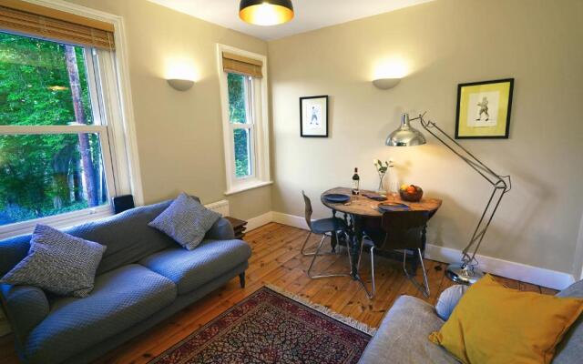 Boscobel Apartments