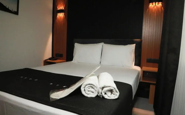 Rays Otel