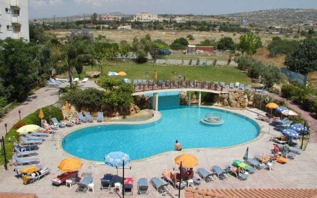 Arsinoe Beach Hotel