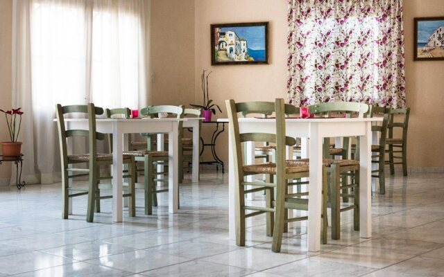 Aegina Hotel