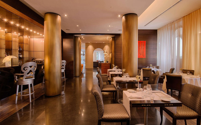NH Siena Hotel