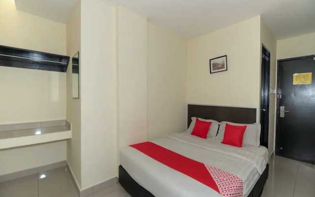 OYO 89965 Stay Inn Ii