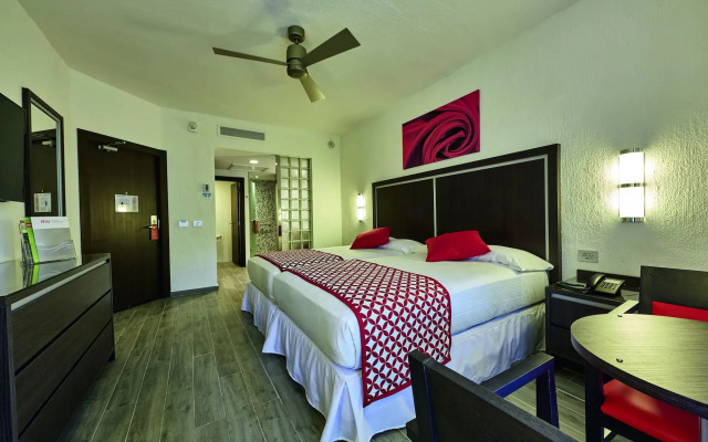 Hotel Riu Tequila - All Inclusive