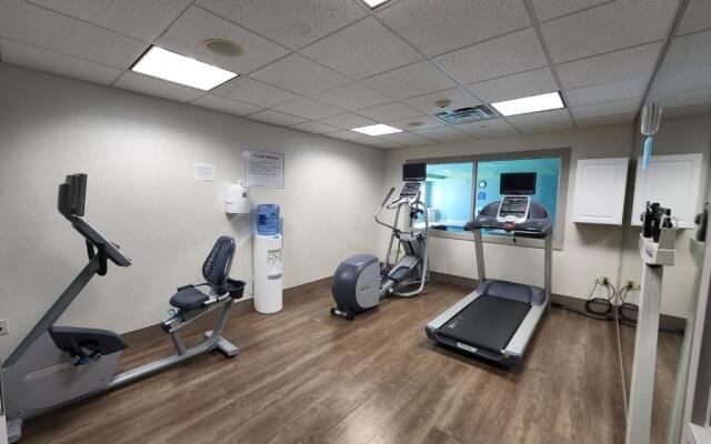 Holiday Inn Express Hotel & Suites Rochester by IHG