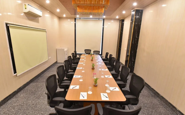 Foxoso Fiori Hotel