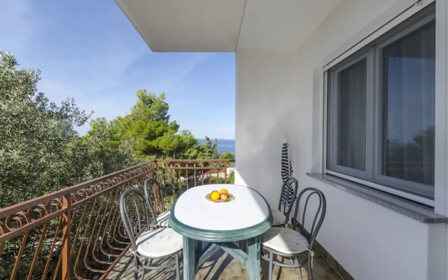 Apartments Karmela