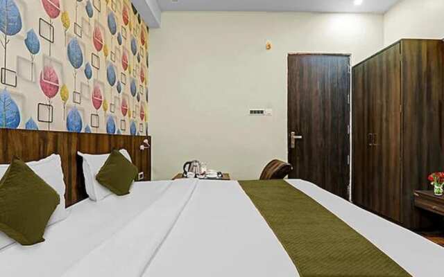 Fabhotel Sam Inn