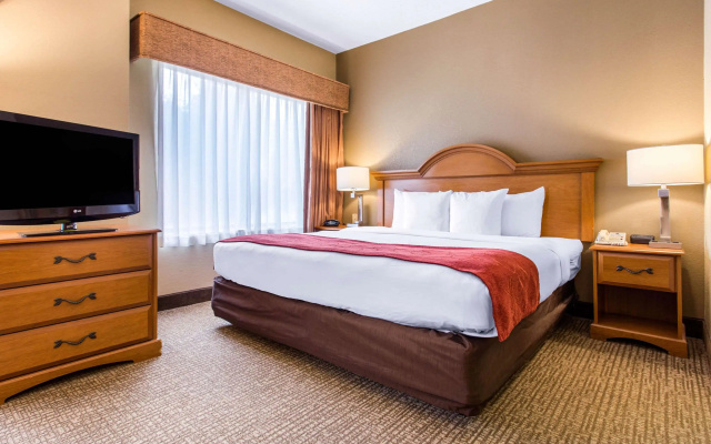 Spark by Hilton Wilmington