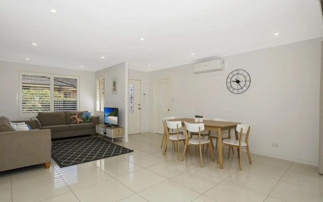 Vitamin Sea - Umina Beach